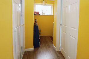 CHURCHILL CLOSE- click for photo gallery